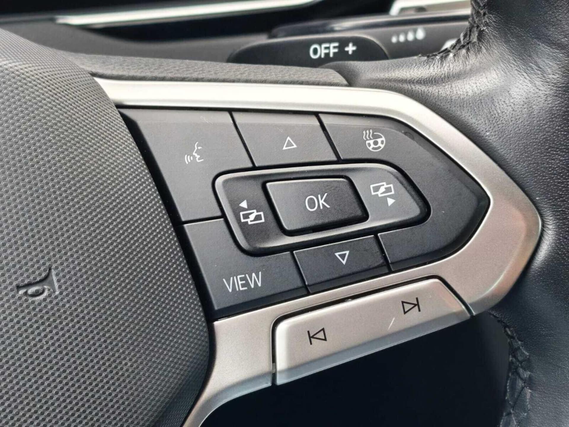 Volkswagen Passat Elegance