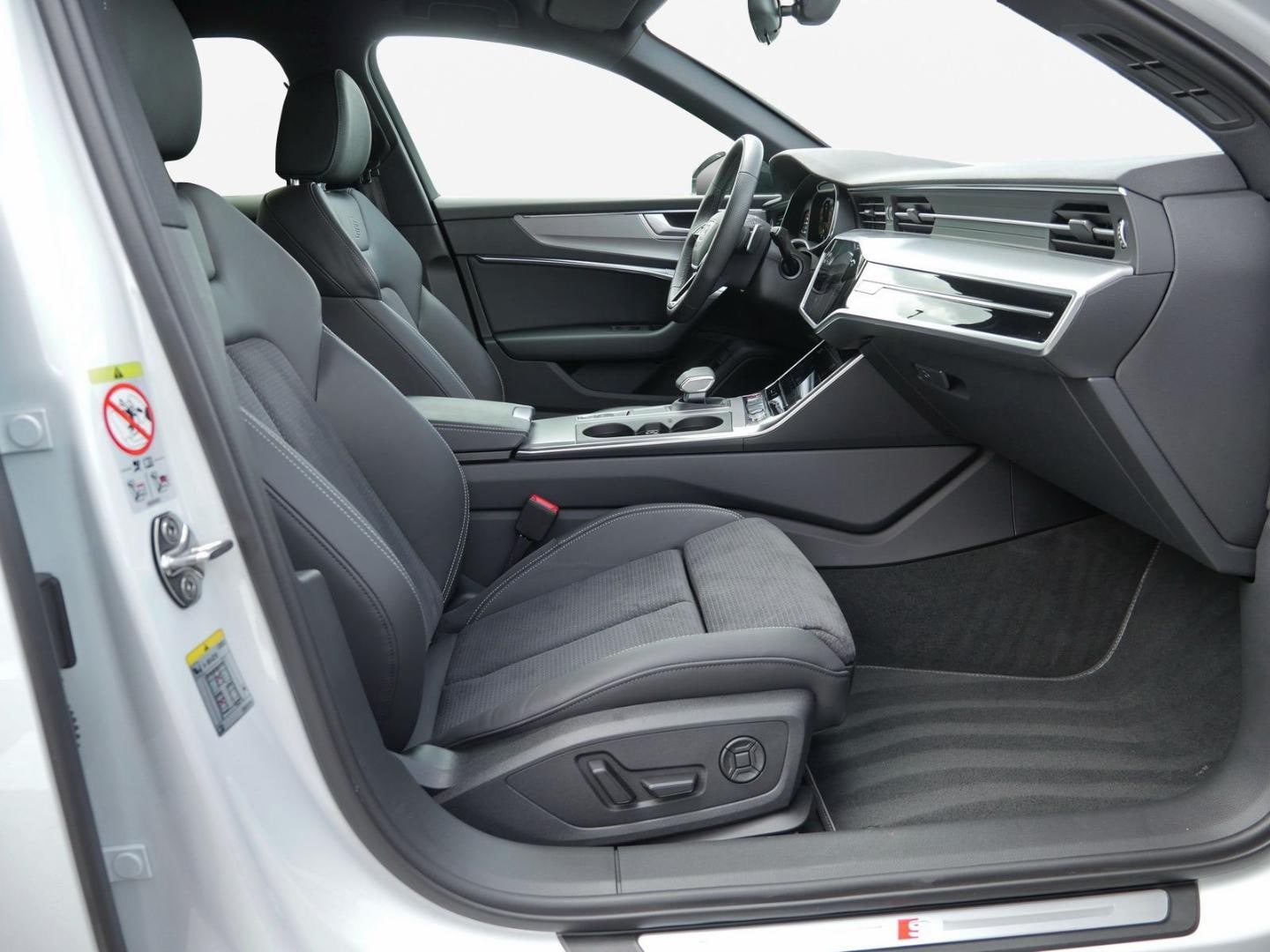 Bild über Audi S6 Avant TDI quattro tiptronic - für weitere Informationen kontaktieren Sie den Audi Partner