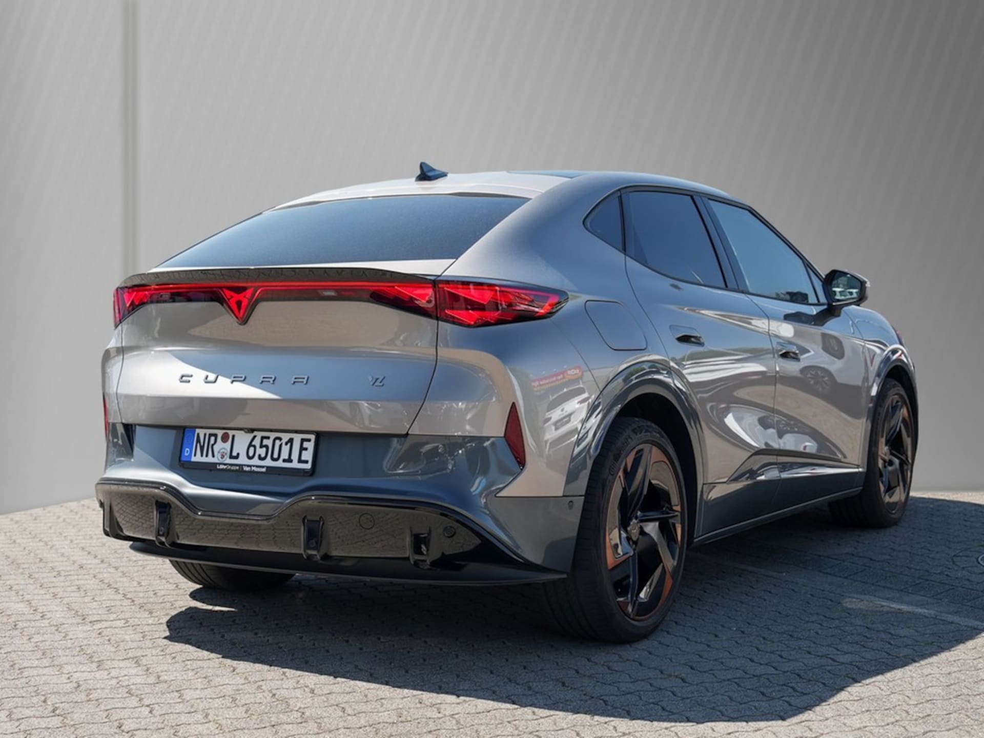 CUPRA Tavascan VZ