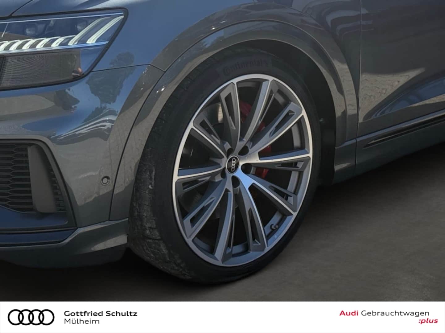 Bild über Audi SQ8 TFSI quattro tiptronic - für weitere Informationen kontaktieren Sie den Audi Partner