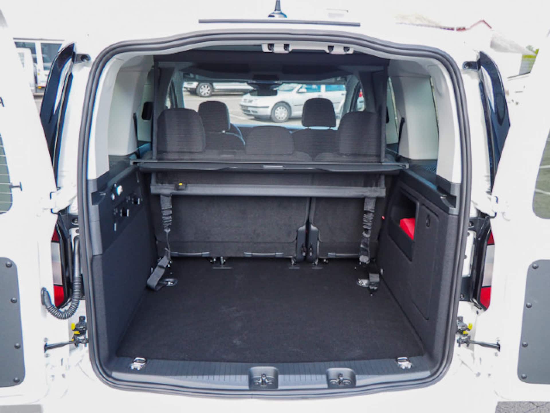 Volkswagen Caddy Basis-Modell