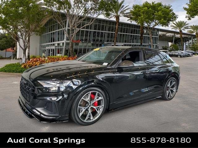 2023 Audi SQ8 Prestige's photo