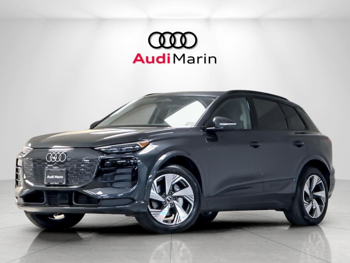 2025 Audi Q6 e-tron Premium Plus quattro's photo