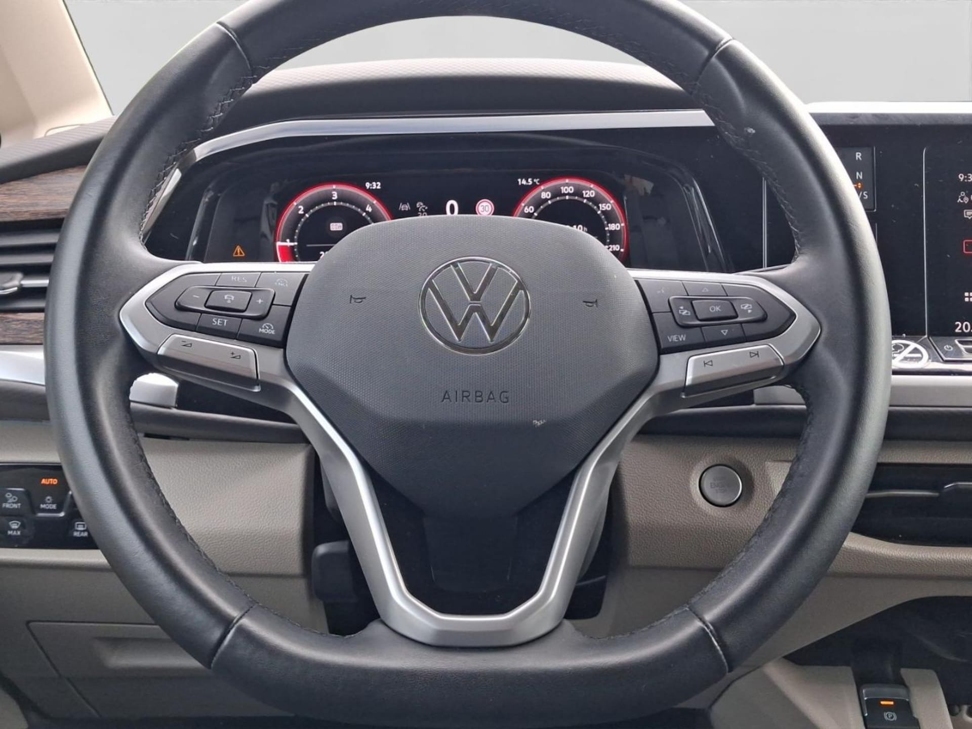 Volkswagen Multivan Langversion Style