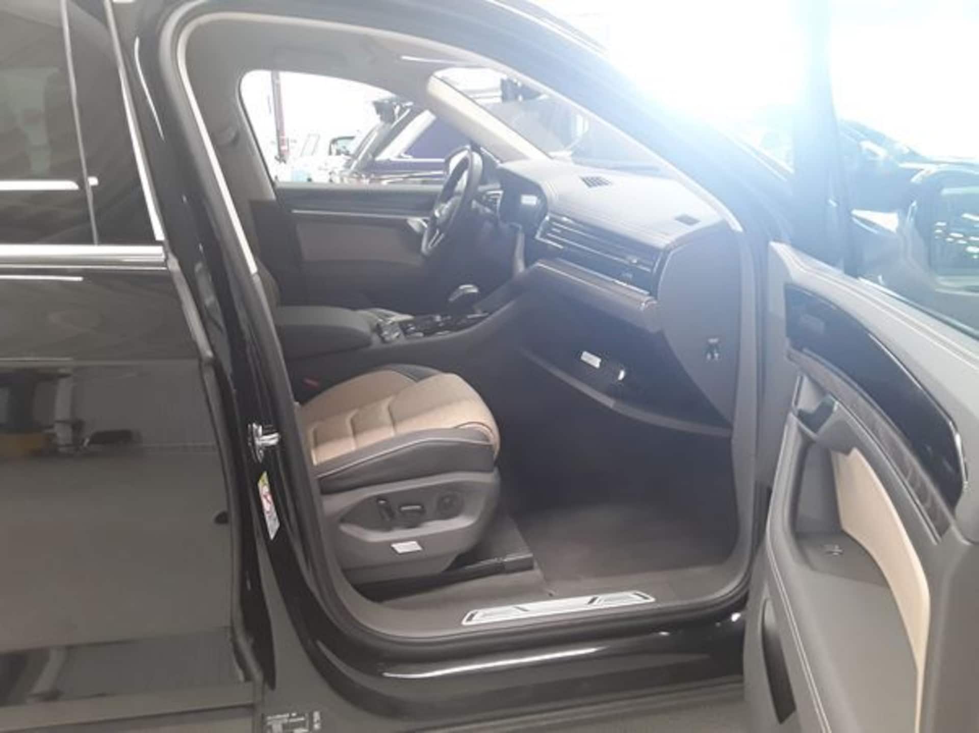 Volkswagen Touareg Elegance