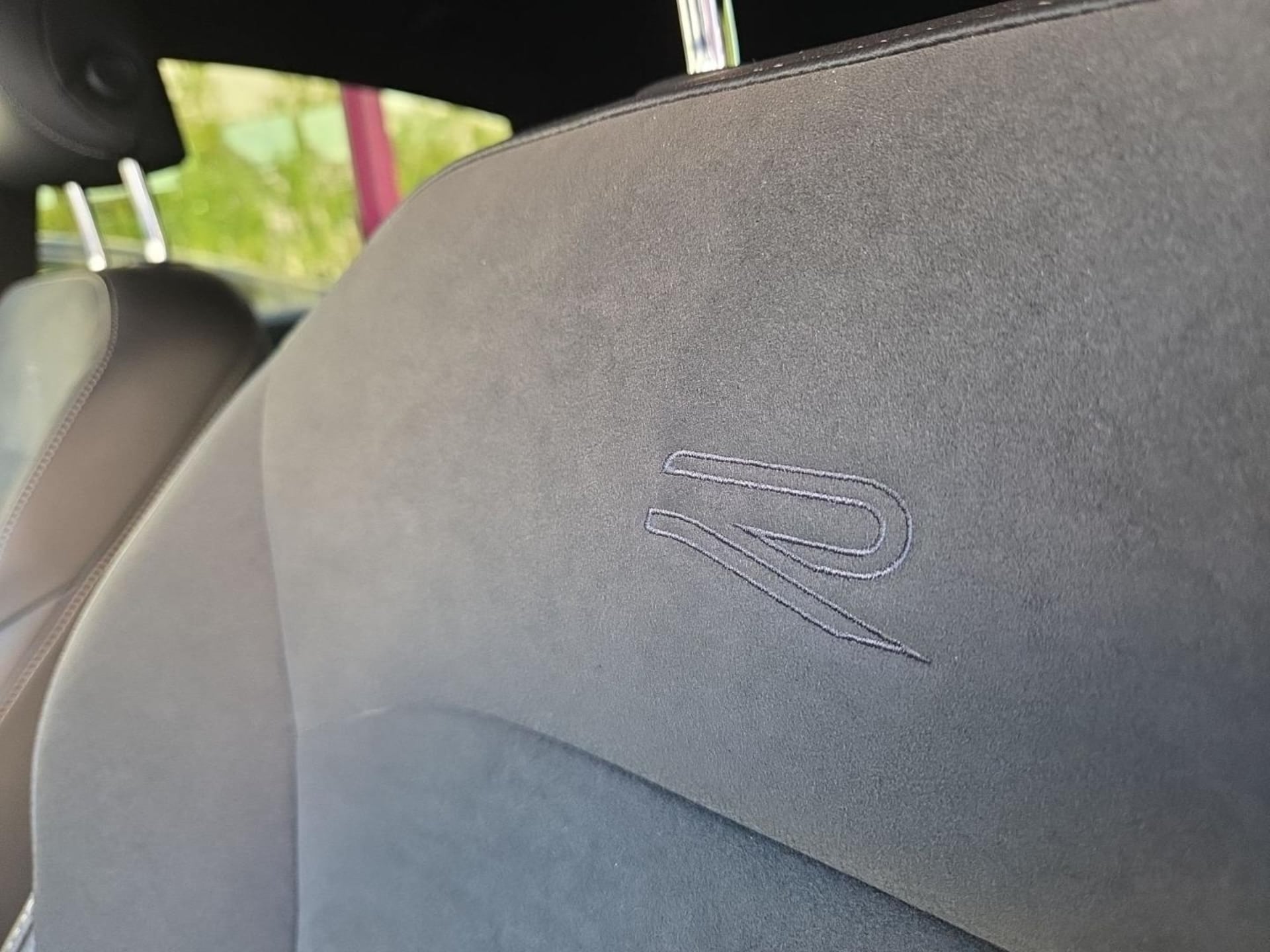 Volkswagen Arteon R-Line