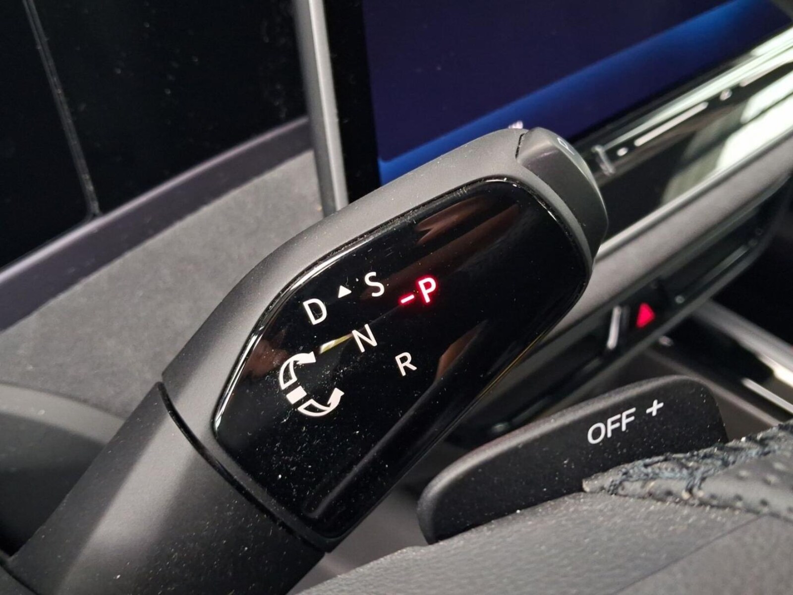Volkswagen Passat – Bild 11