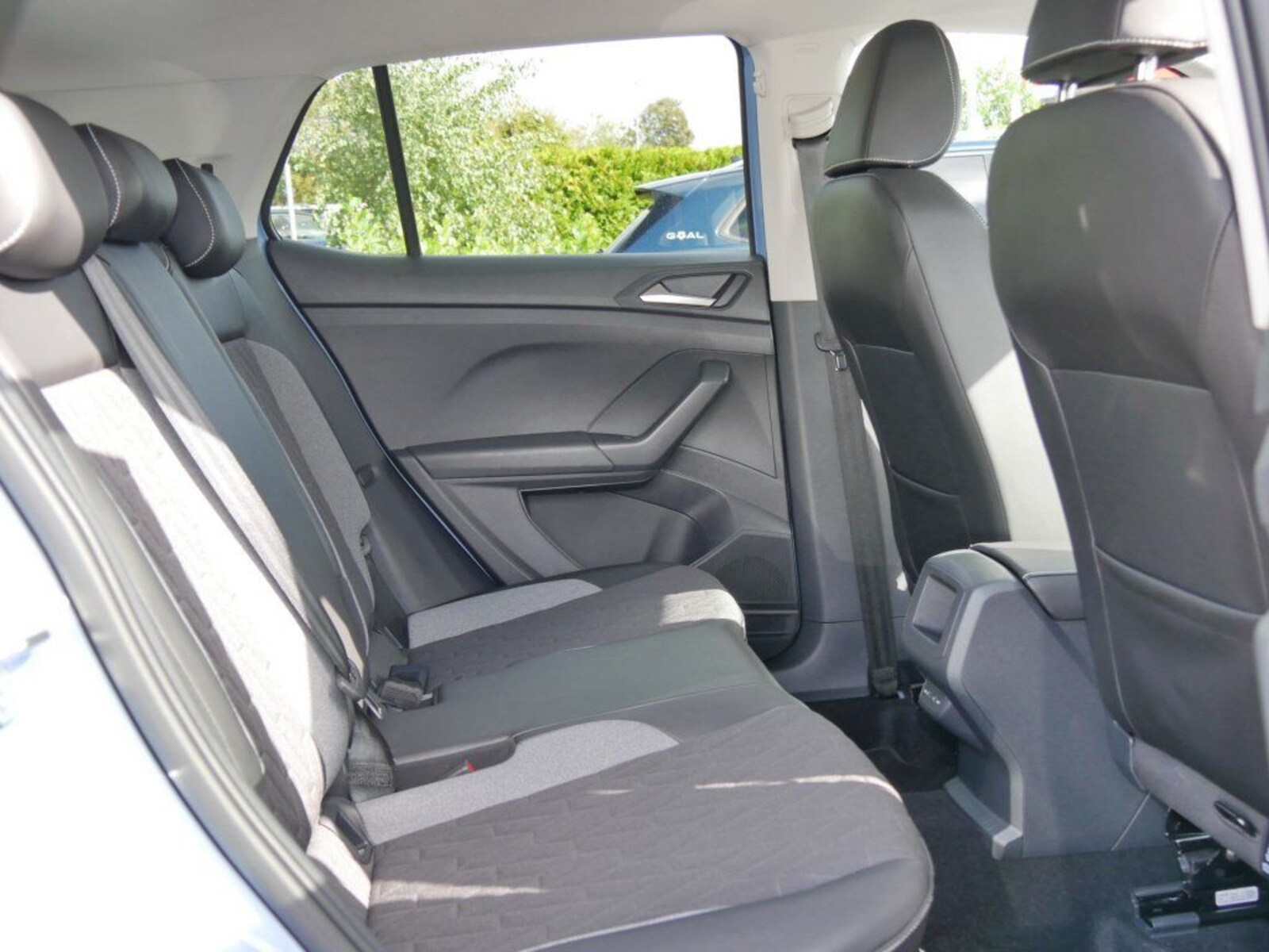 Volkswagen T-Cross – Bild 6
