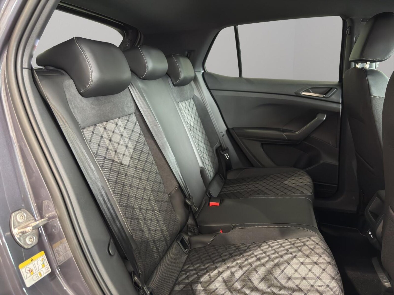 Volkswagen T-Cross – Bild 7