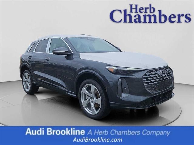 2025 Audi New Q5 Premium Plus's photo