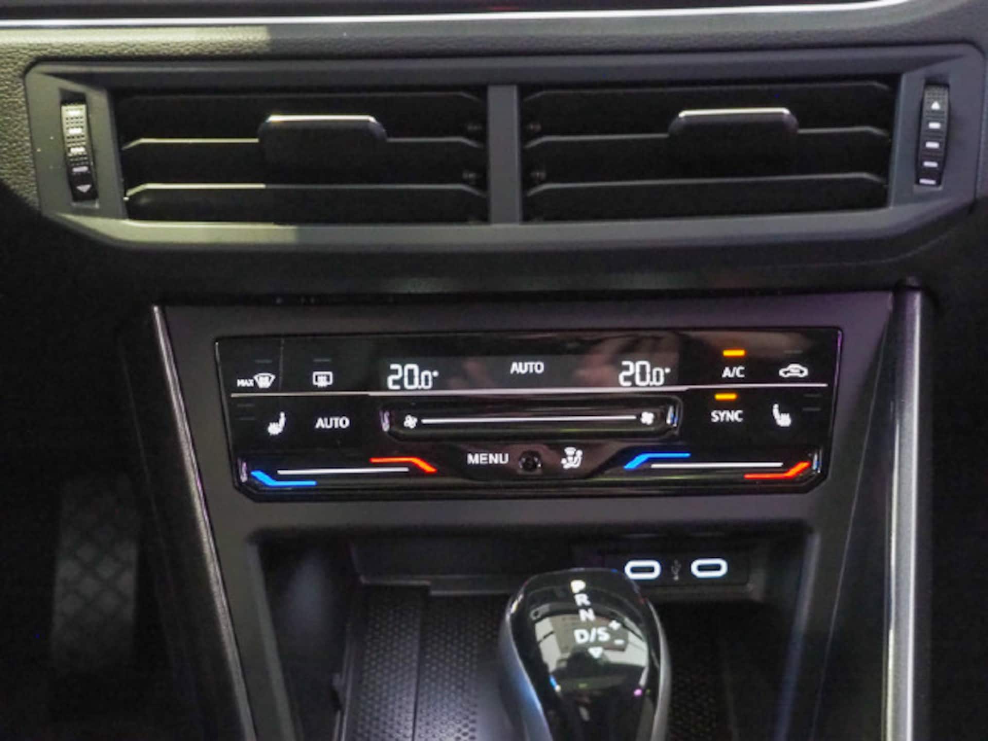 Volkswagen Polo Style