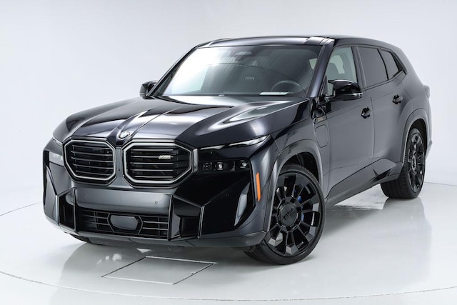 2025 BMW XM