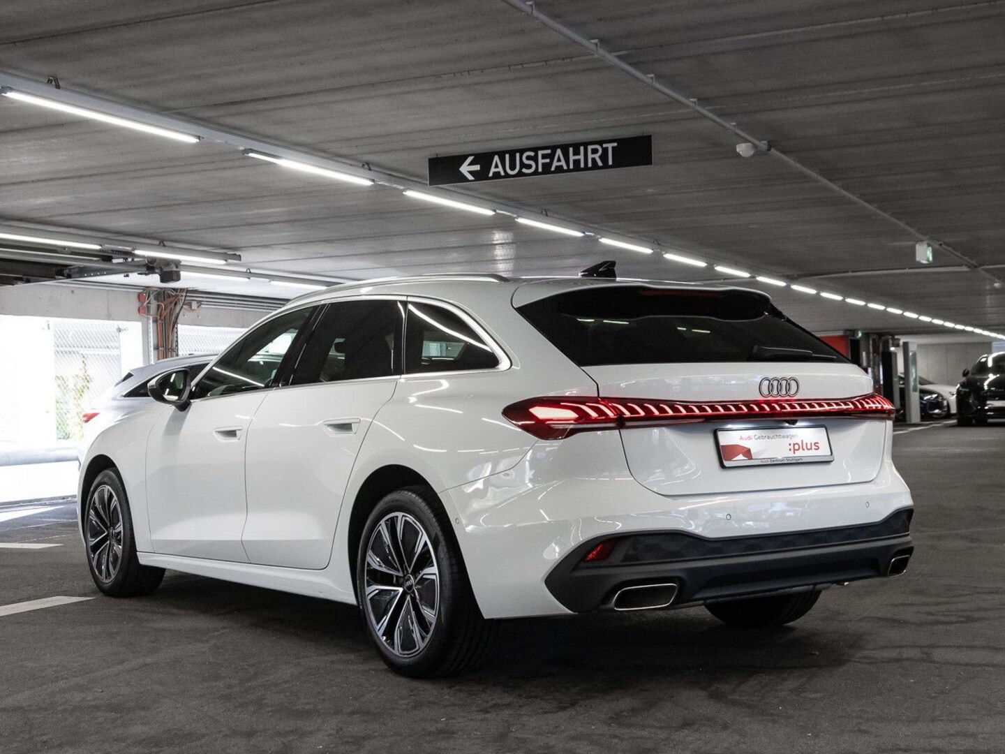 Bild über Audi A5 Avant TFSI S tronic - für weitere Informationen kontaktieren Sie den Audi Partner