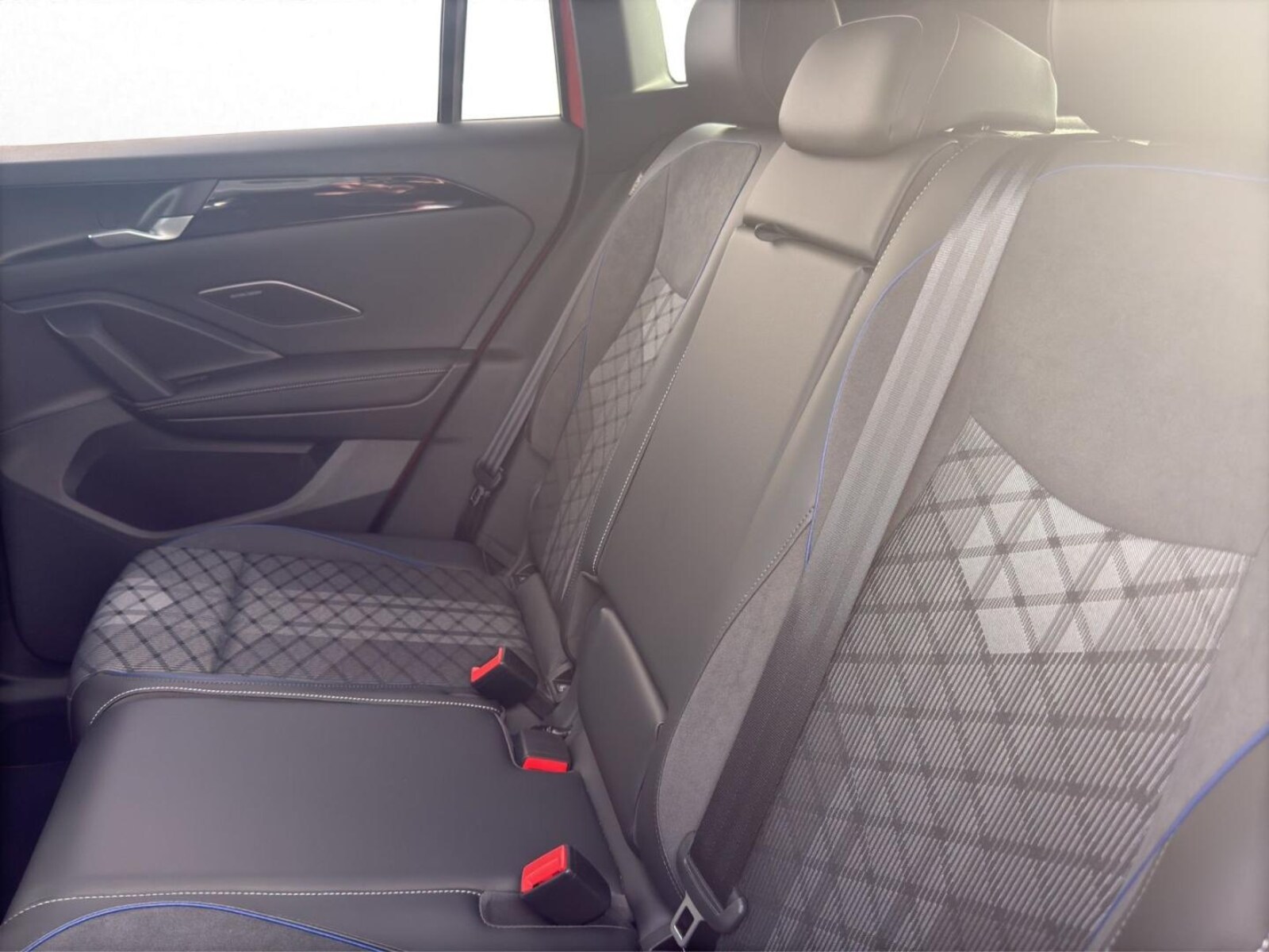 Volkswagen Tiguan – Bild 18