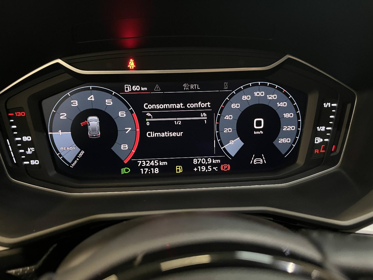 Image about Audi A1 Sportback Design 30 TFSI 85 kW (116 ch) 6 vitesses