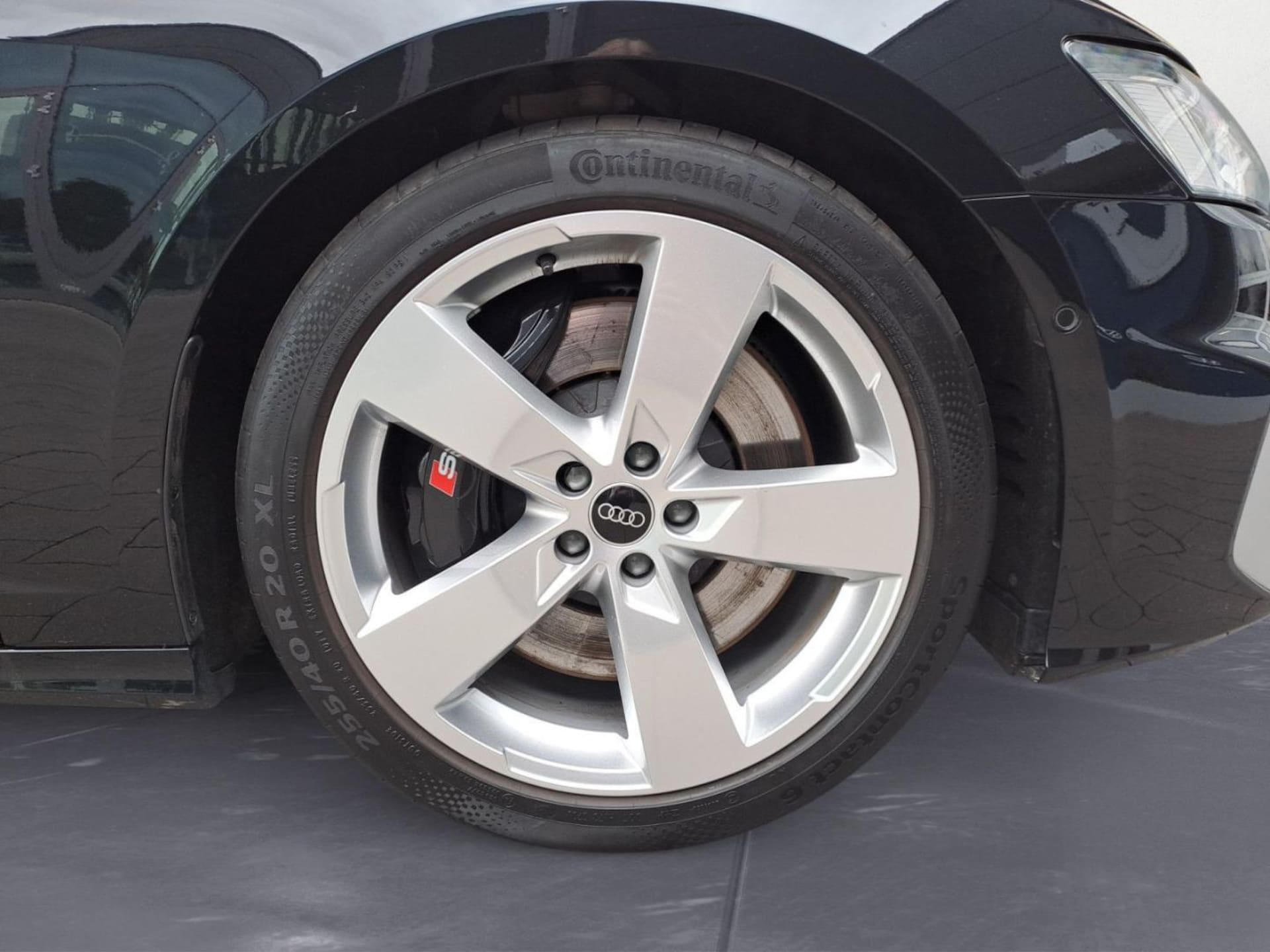 Audi S6 Avant
