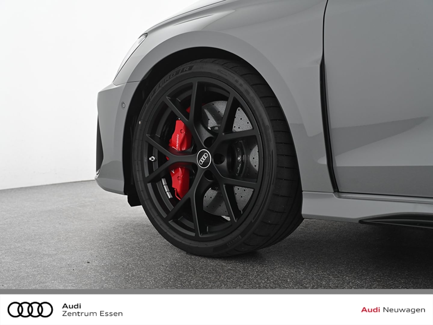 Bild über Audi RS 3 Sportback TFSI quattro 294 kW S tronic - für weitere Informationen kontaktieren Sie den Audi Partner