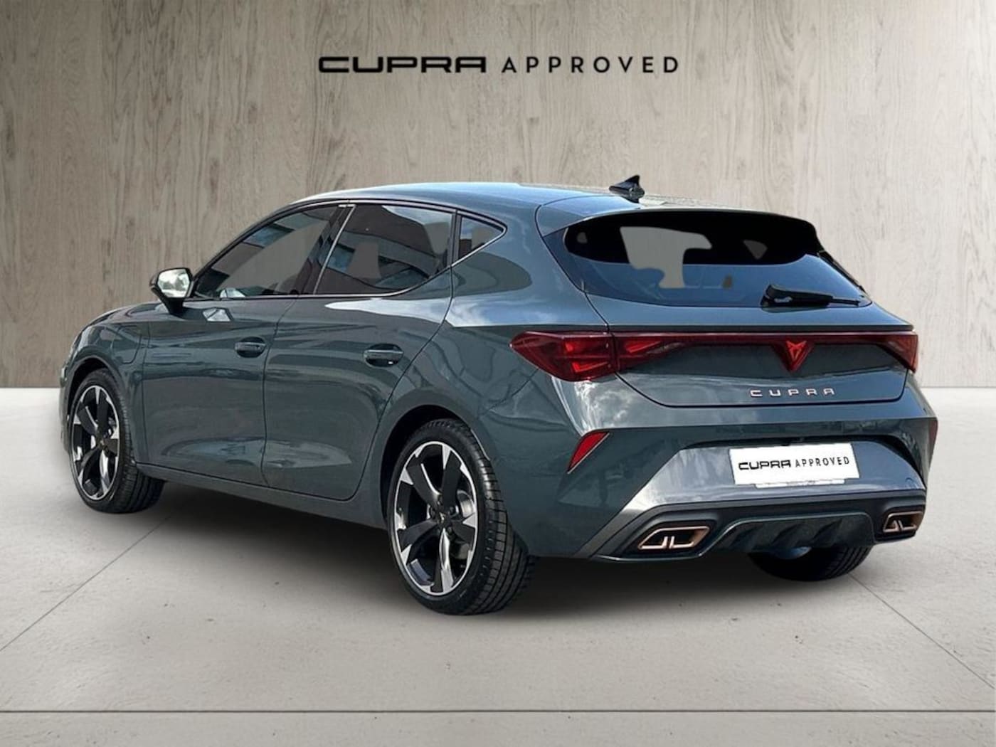 CUPRA Leon León 1.5 TSI e-Hybrid DSG 150 kW (204 CV) — photo 2
