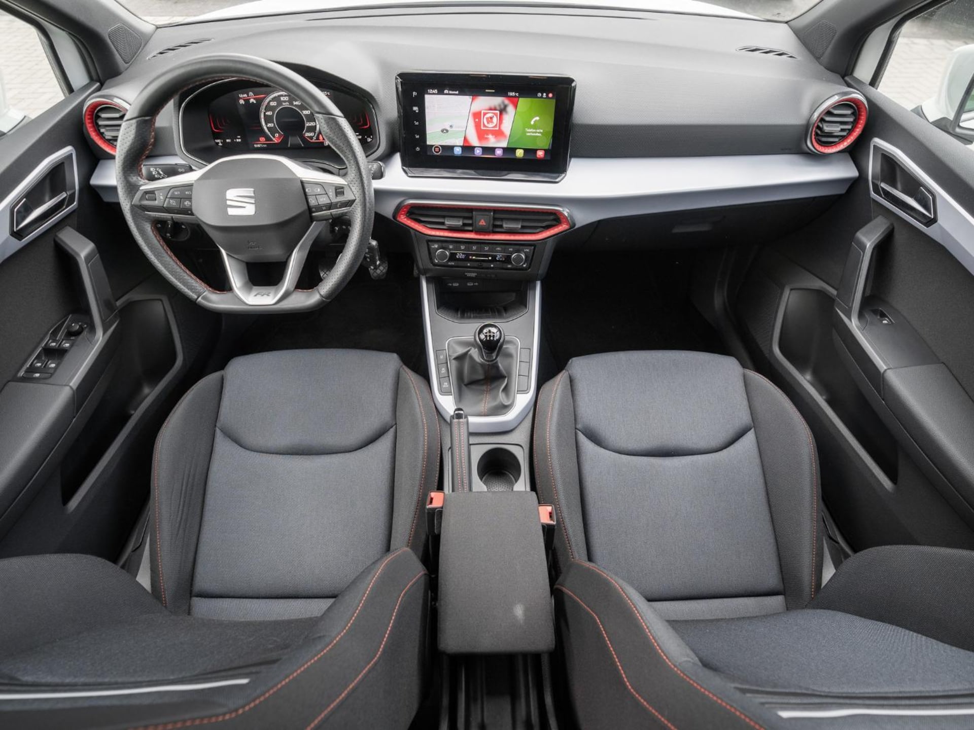 SEAT Arona FR