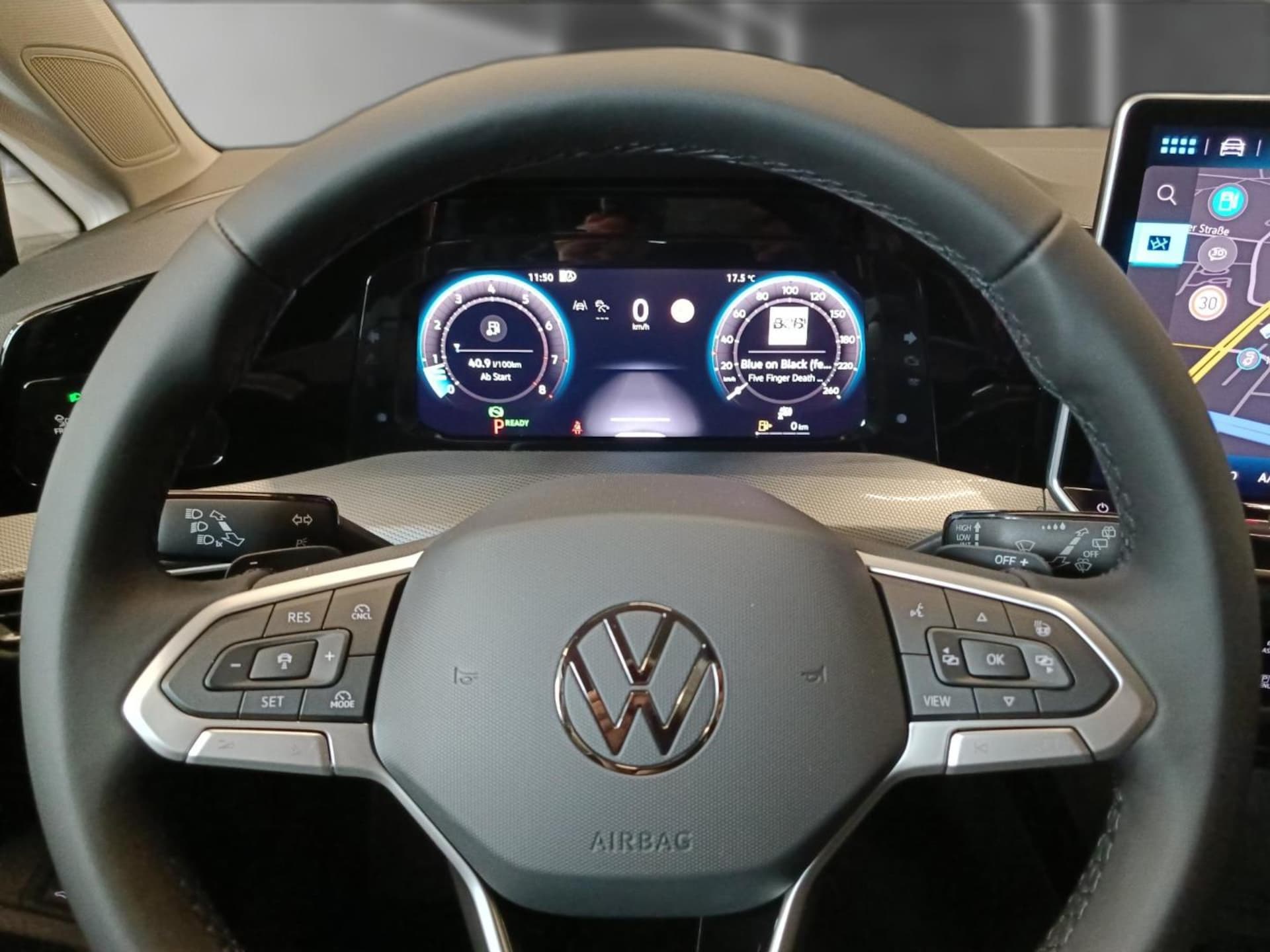 Volkswagen Golf Variant Style