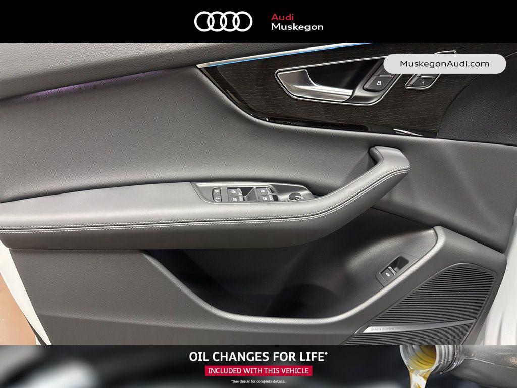 2026 Audi Q8 Premium Plus - Photo 10