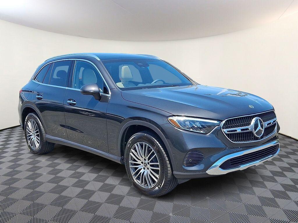 2026 Mercedes-Benz GLC 300