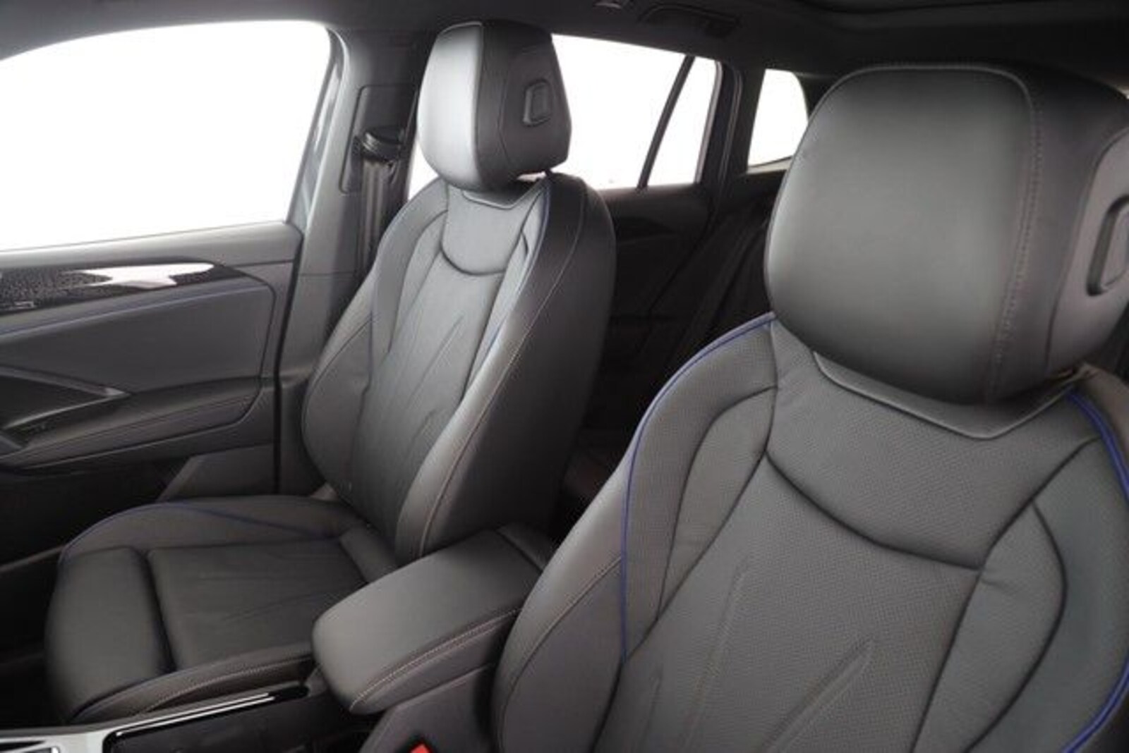 Volkswagen Tiguan – Bild 15