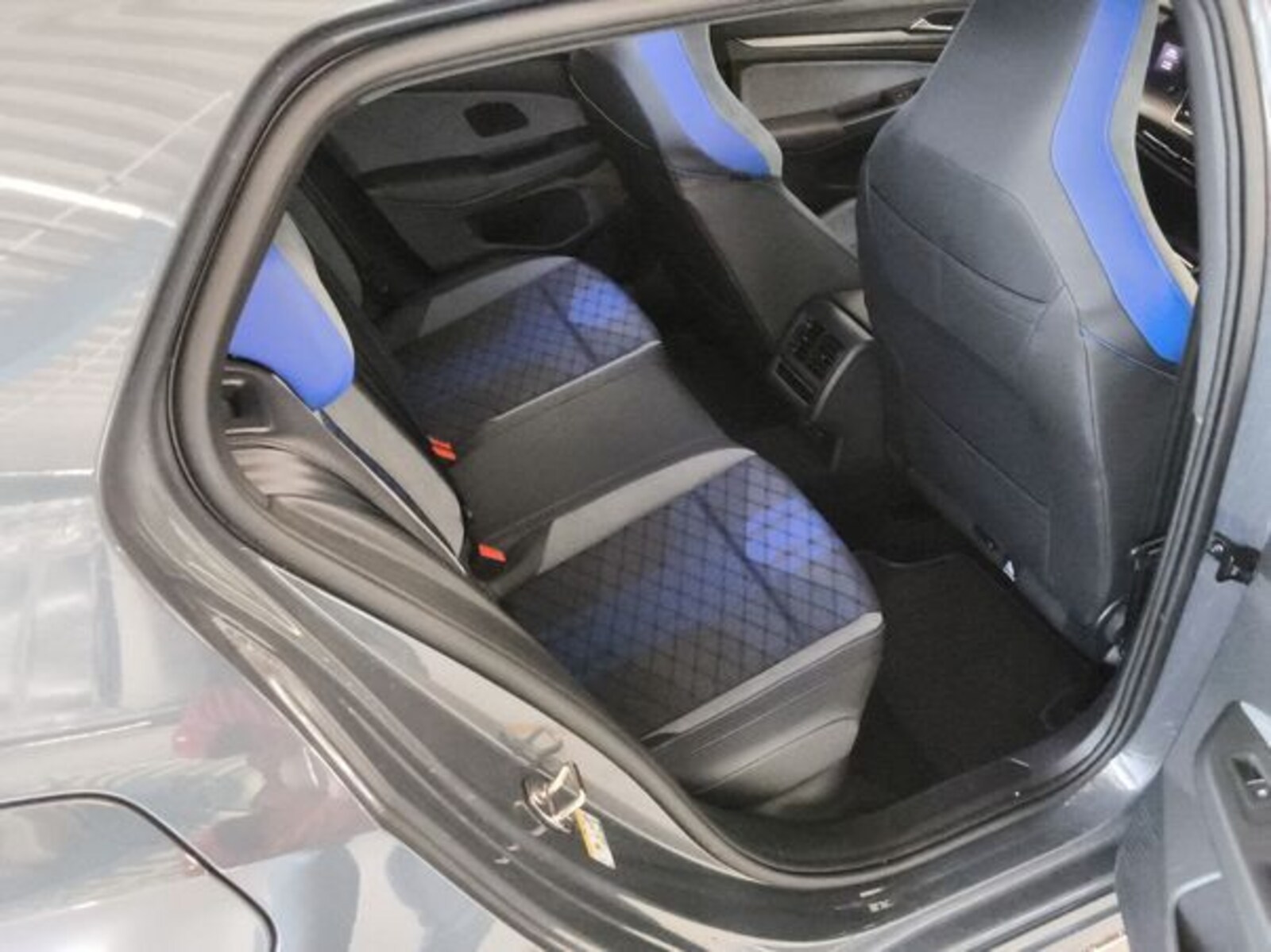 Volkswagen Golf – Bild 9