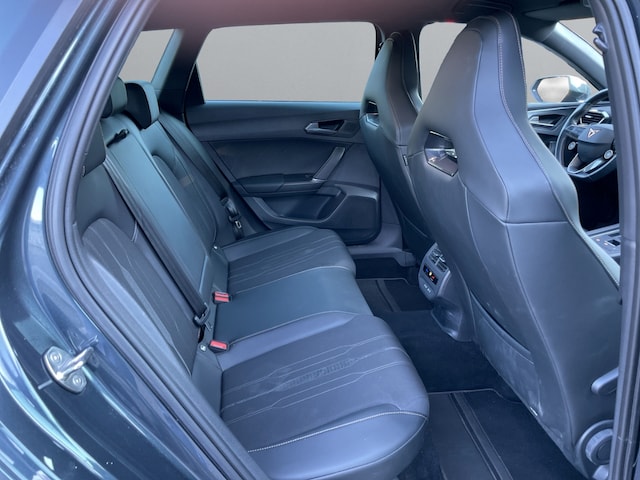 Bild des Autos 15