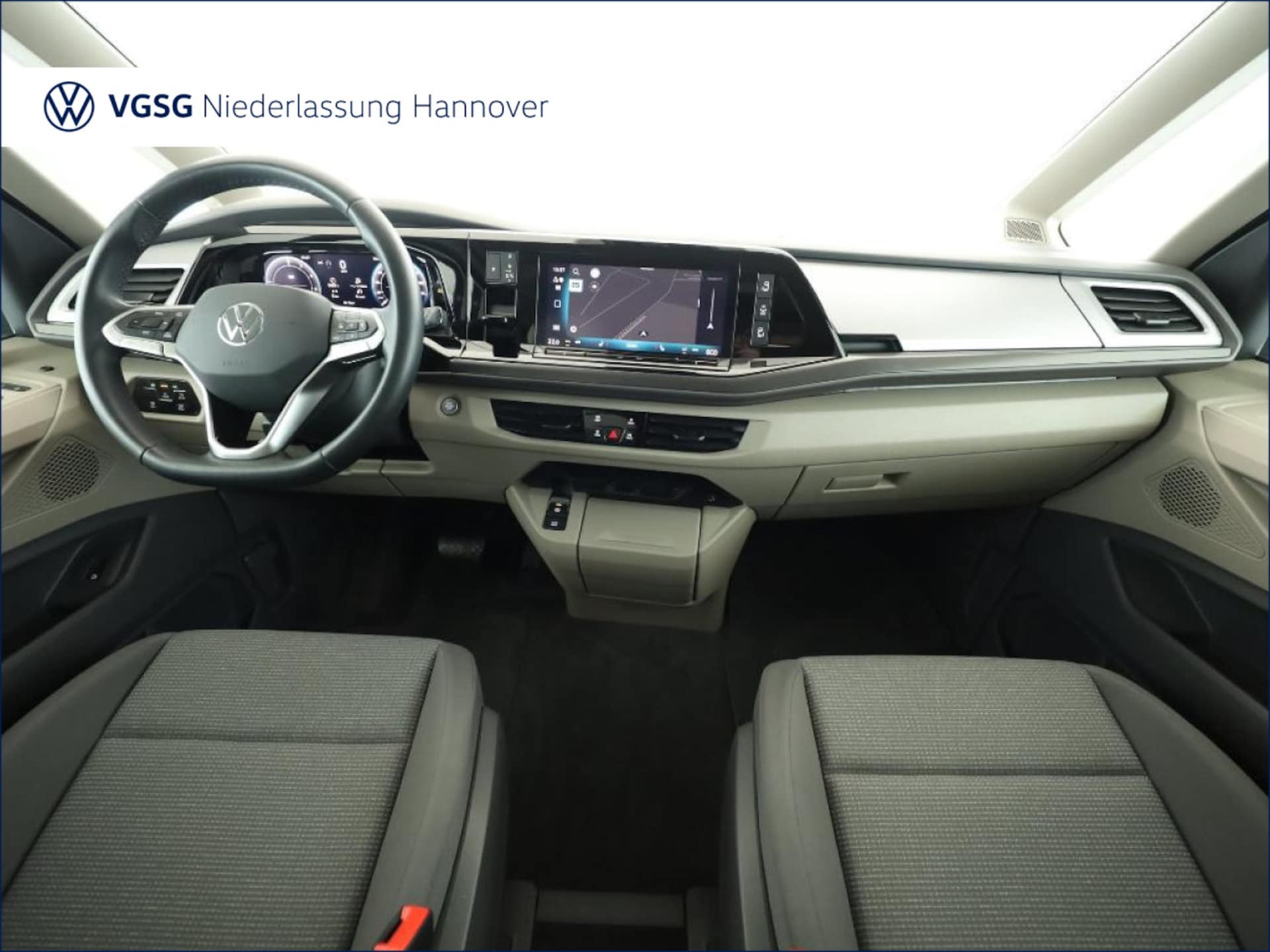 Volkswagen Multivan Langversion Basis-Modell