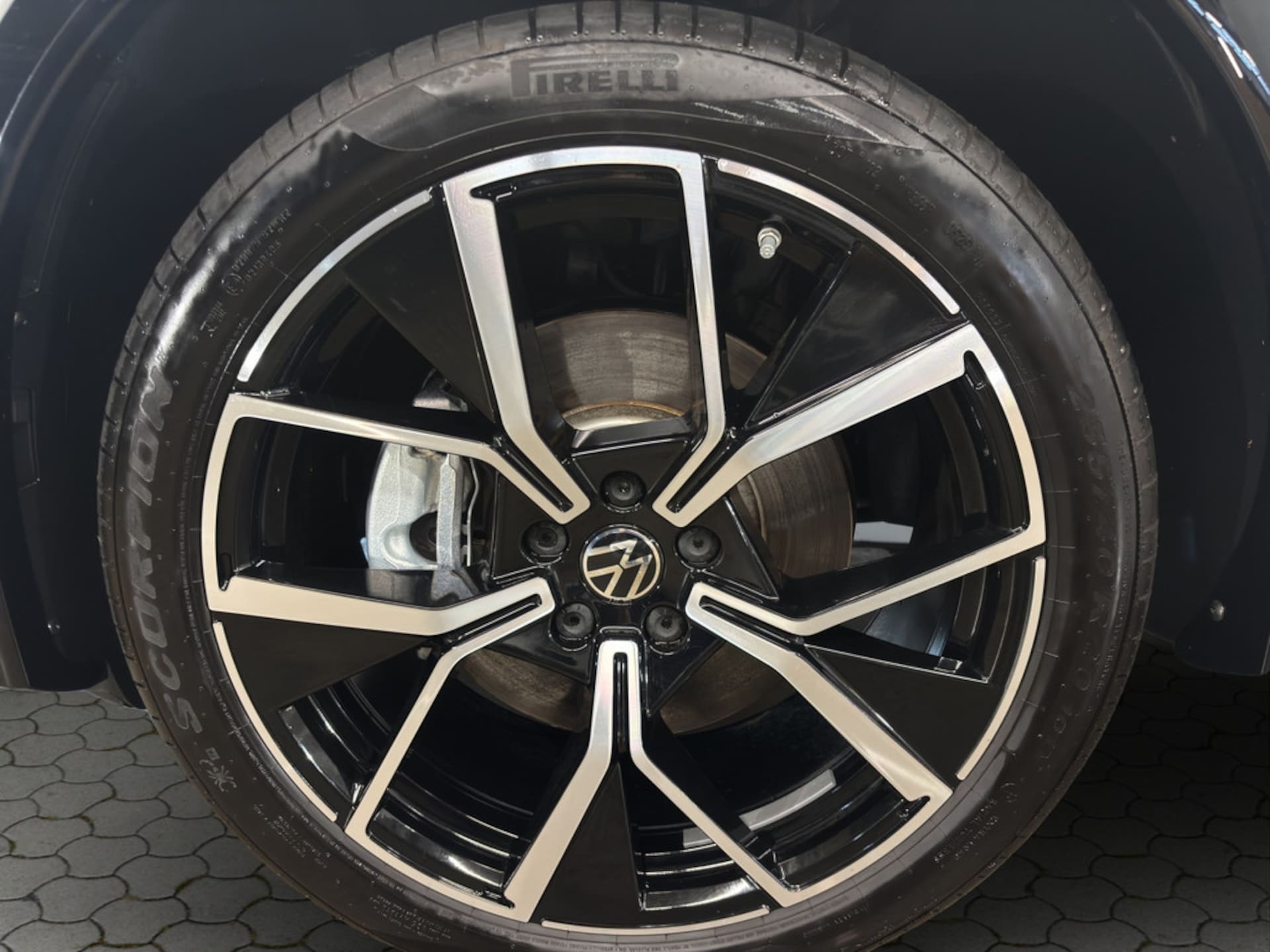 Volkswagen Tiguan R-Line
