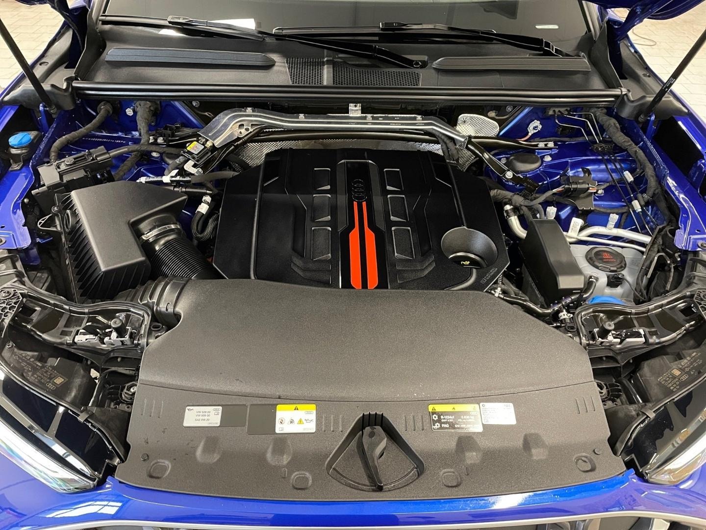 Bild über Audi SQ5 SUV TFSI 270 kW S tronic - für weitere Informationen kontaktieren Sie den Audi Partner