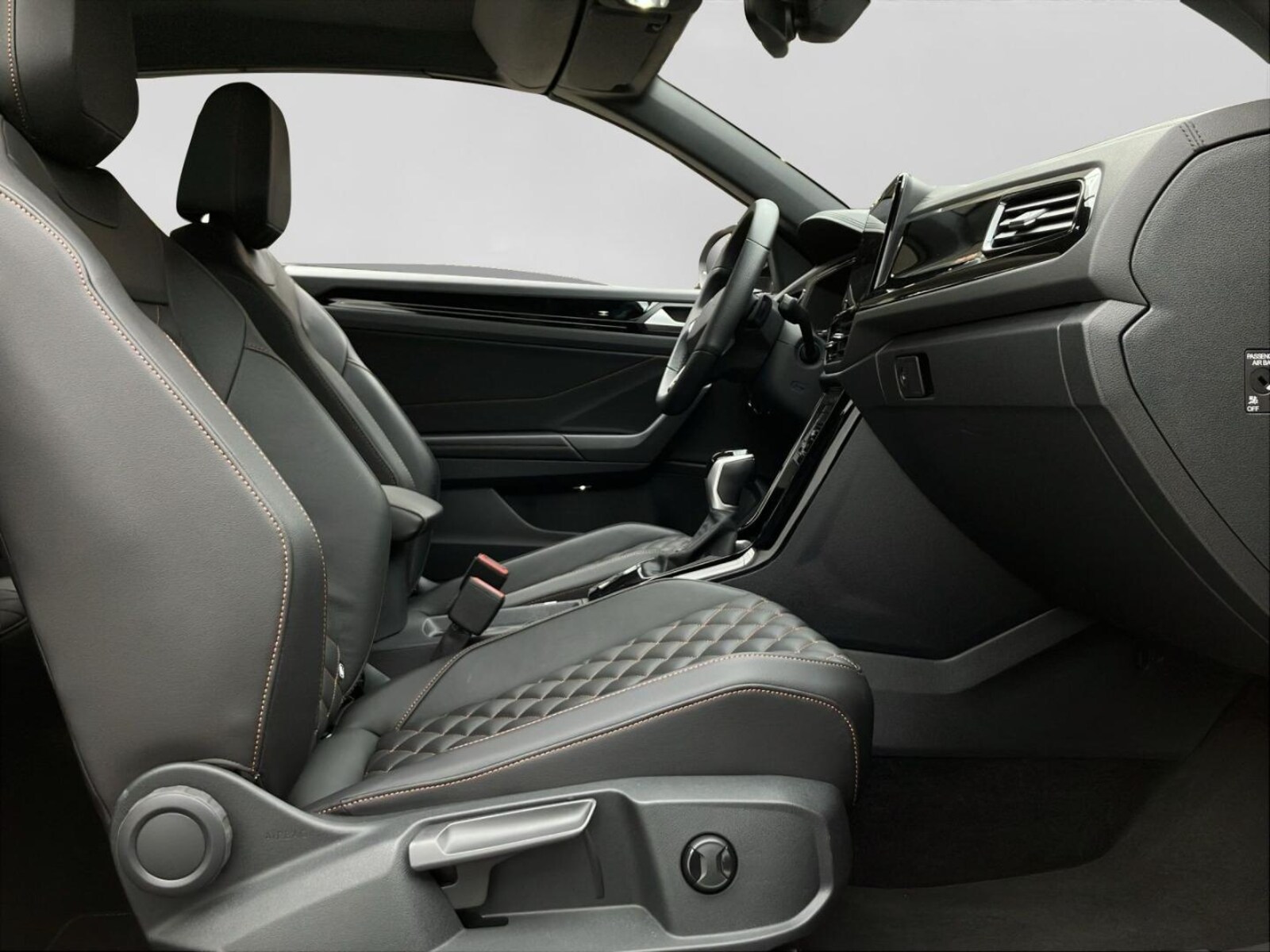 Volkswagen T-Roc Cabriolet – Bild 14