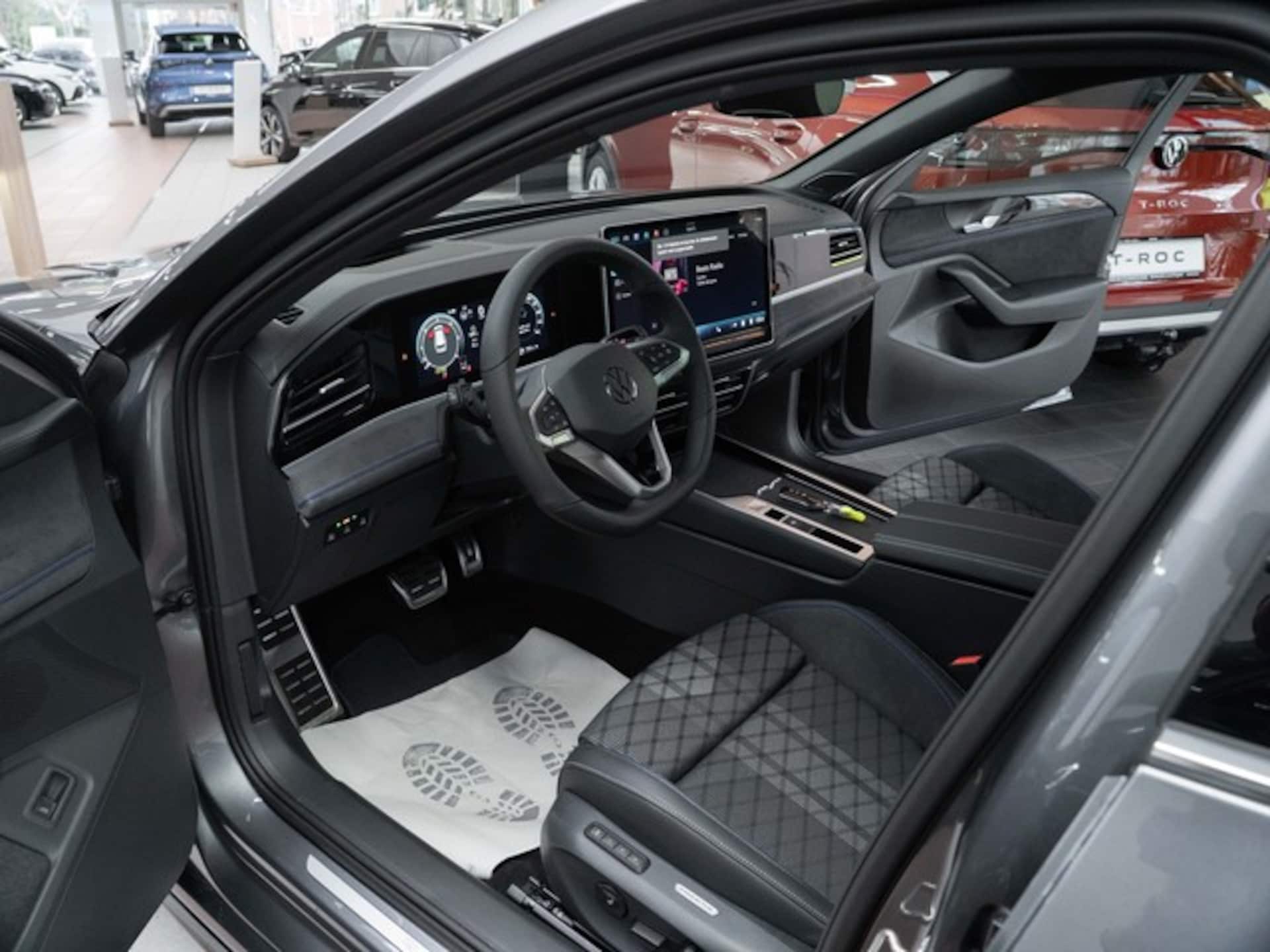 Volkswagen Passat R-Line