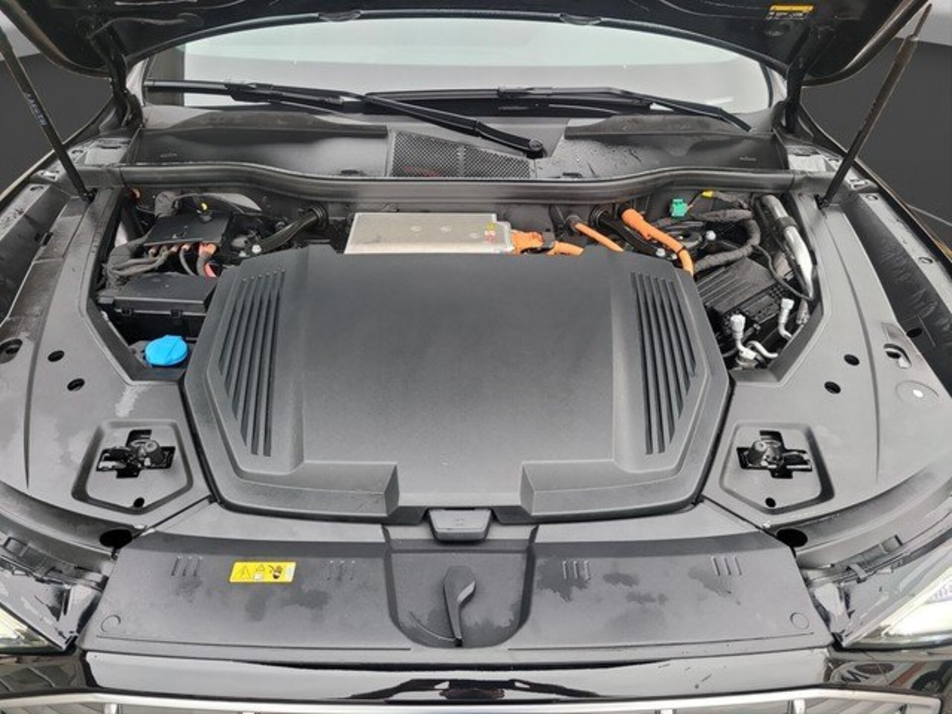 Audi e-tron Sportback S line