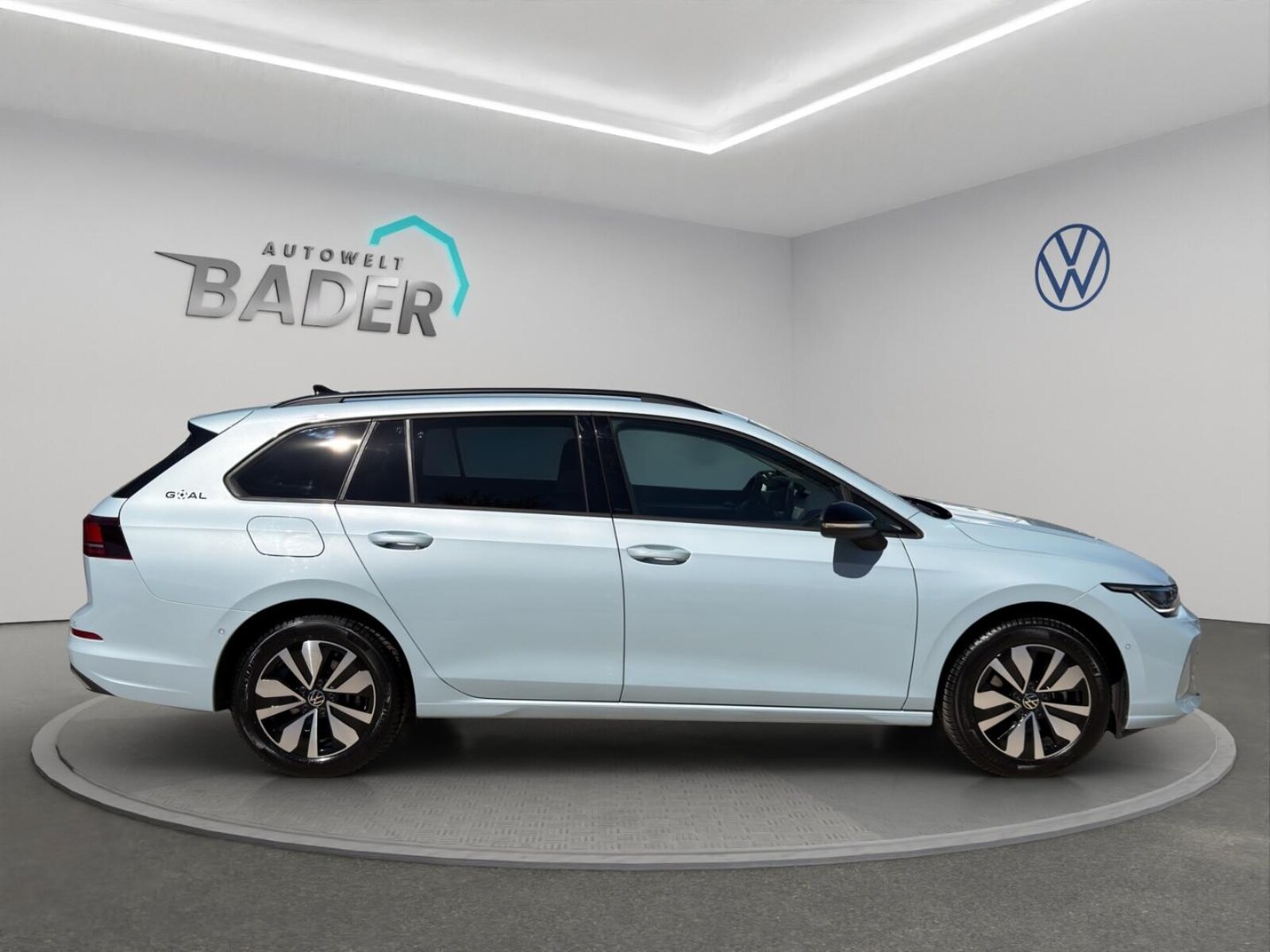 Volkswagen Golf Variant – Bild 7
