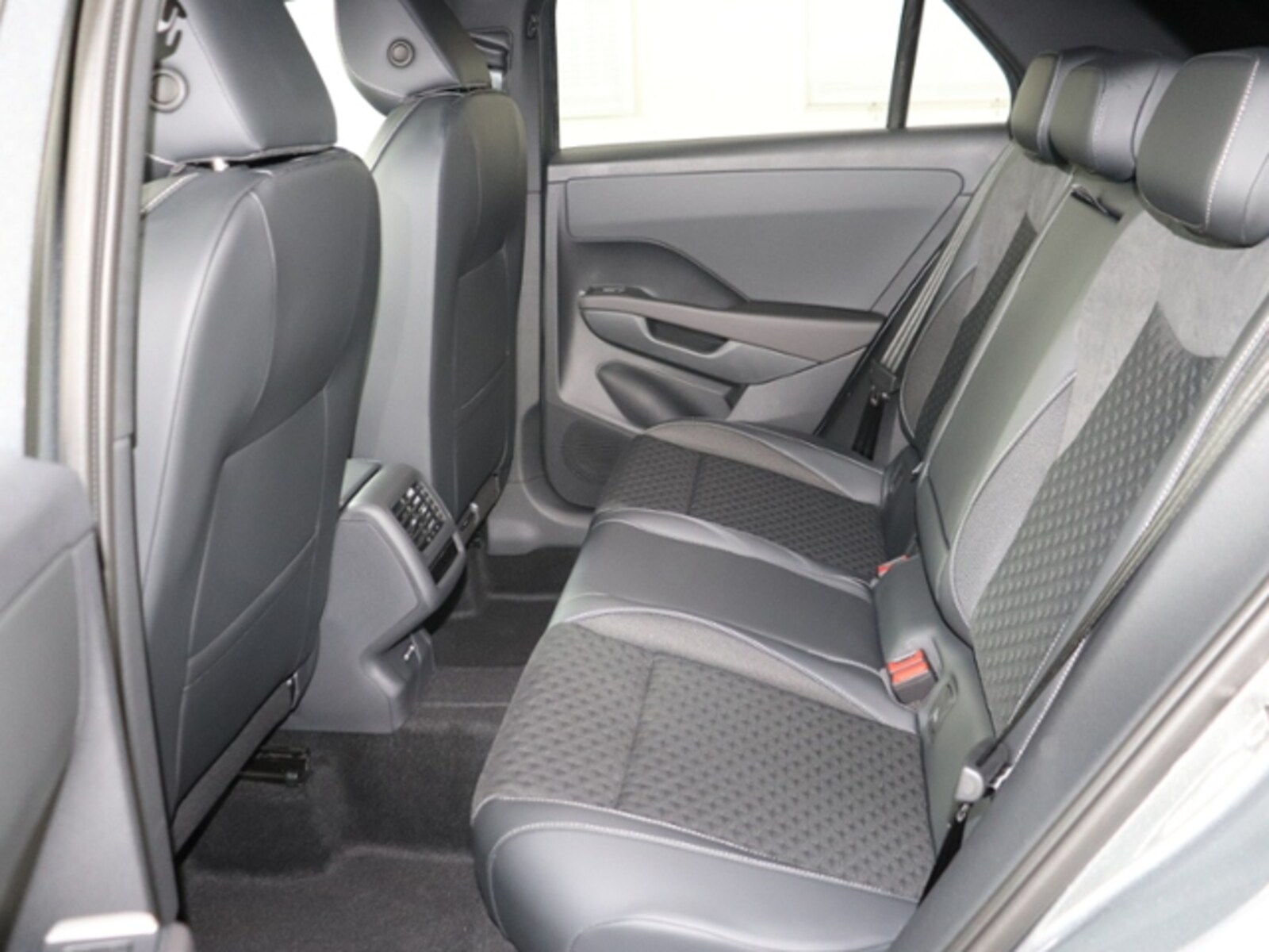 Volkswagen T-Roc – Bild 16