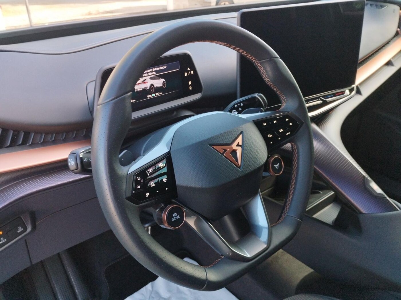 CUPRA Tavascan 77kWh Endurance 210 kW (286 CV) — photo 10