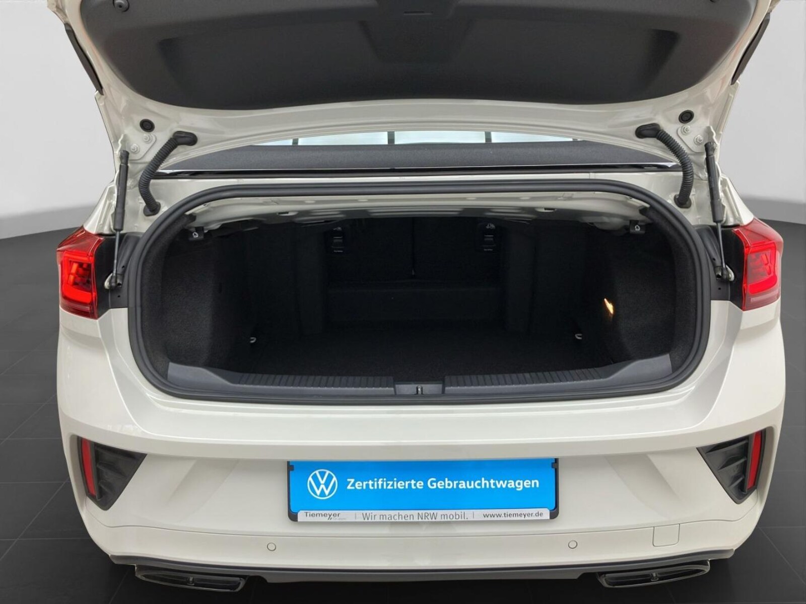 Volkswagen T-Roc Cabriolet – Bild 21