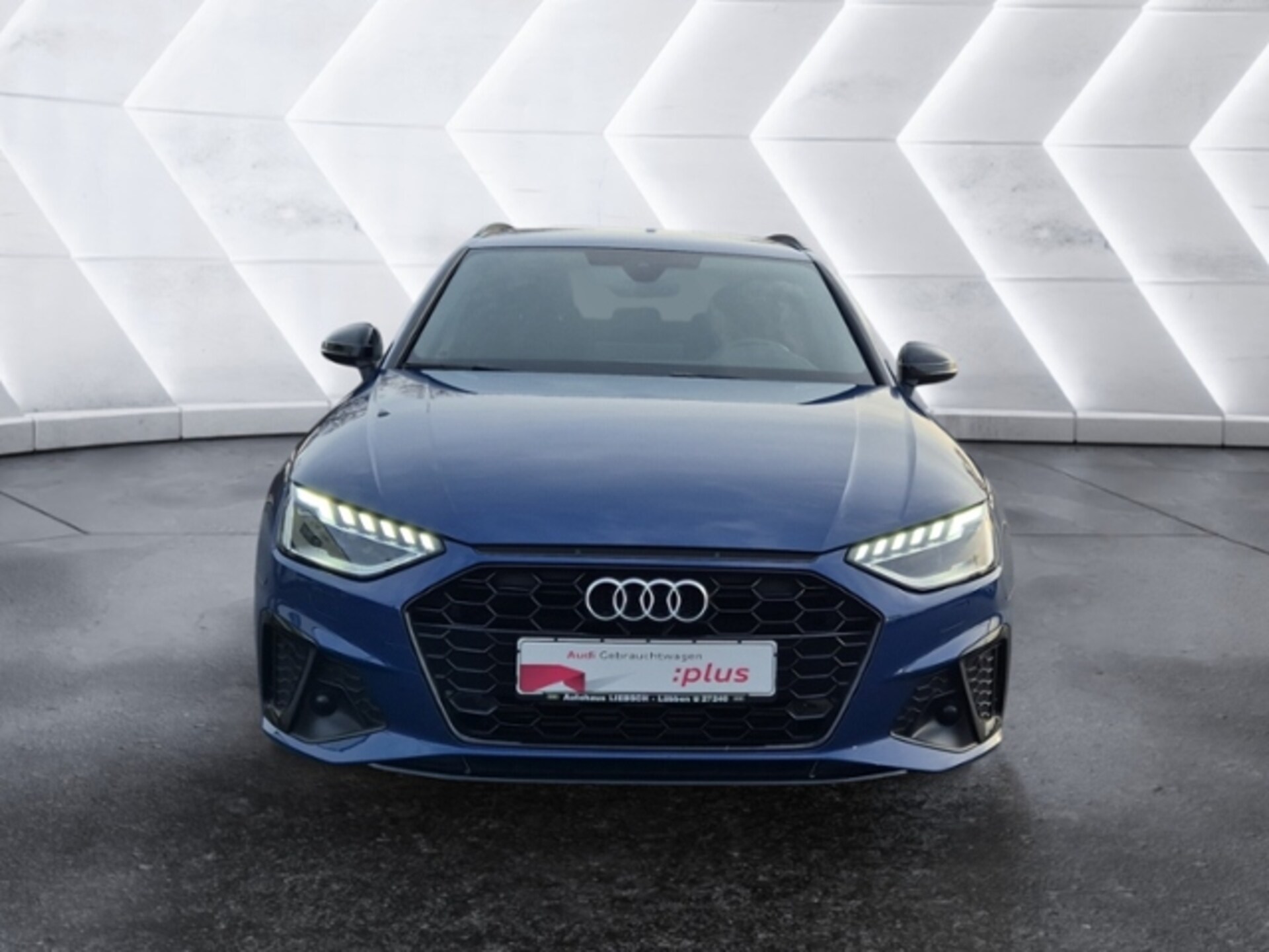 Audi A4 Avant S line