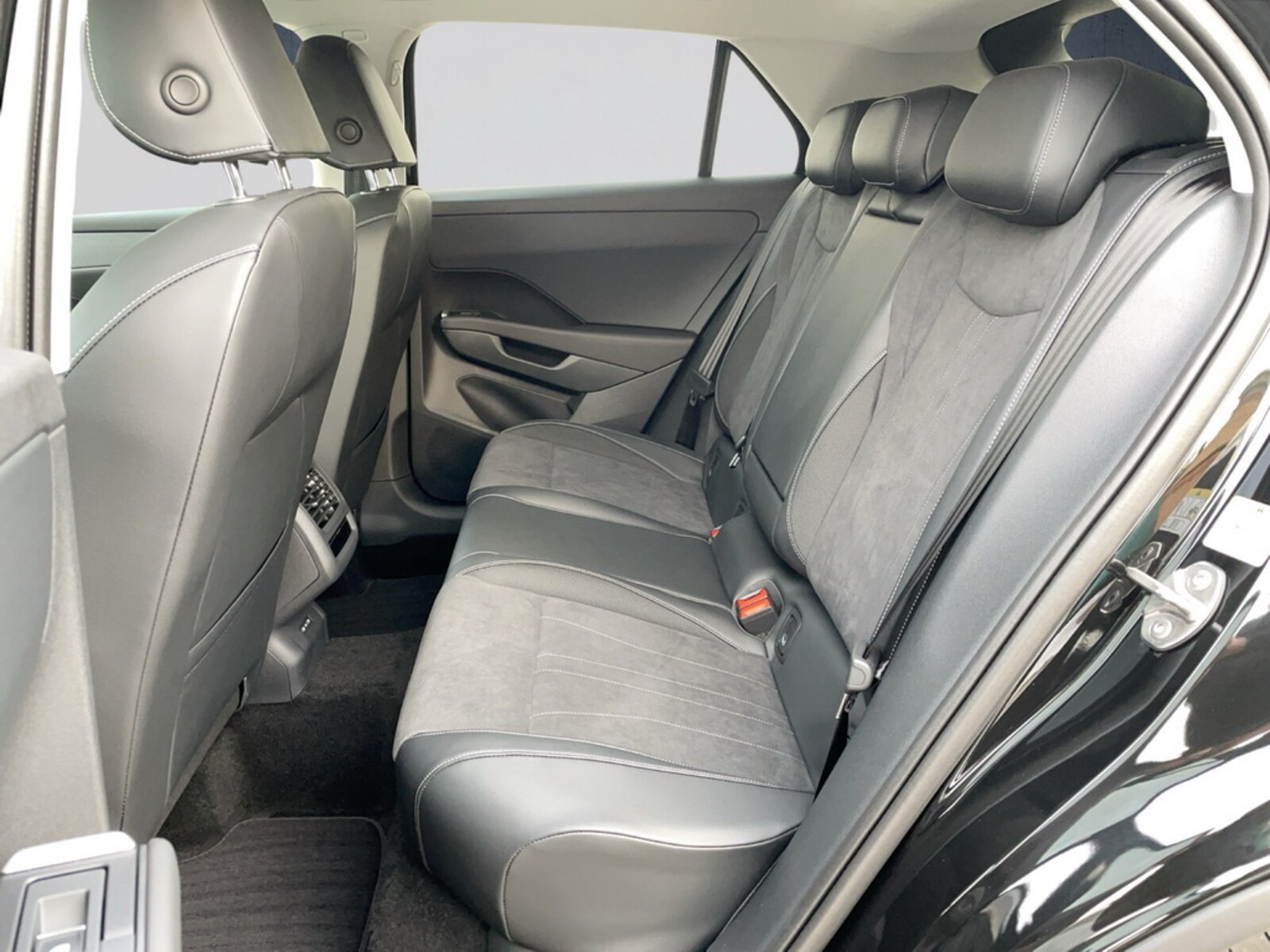 Volkswagen T-Roc – Bild 13