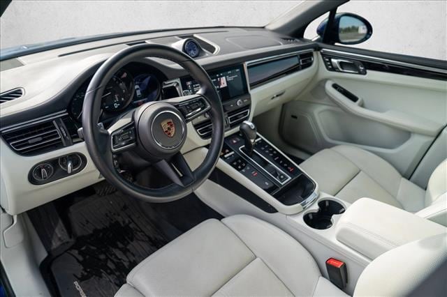 2023 Porsche Macan