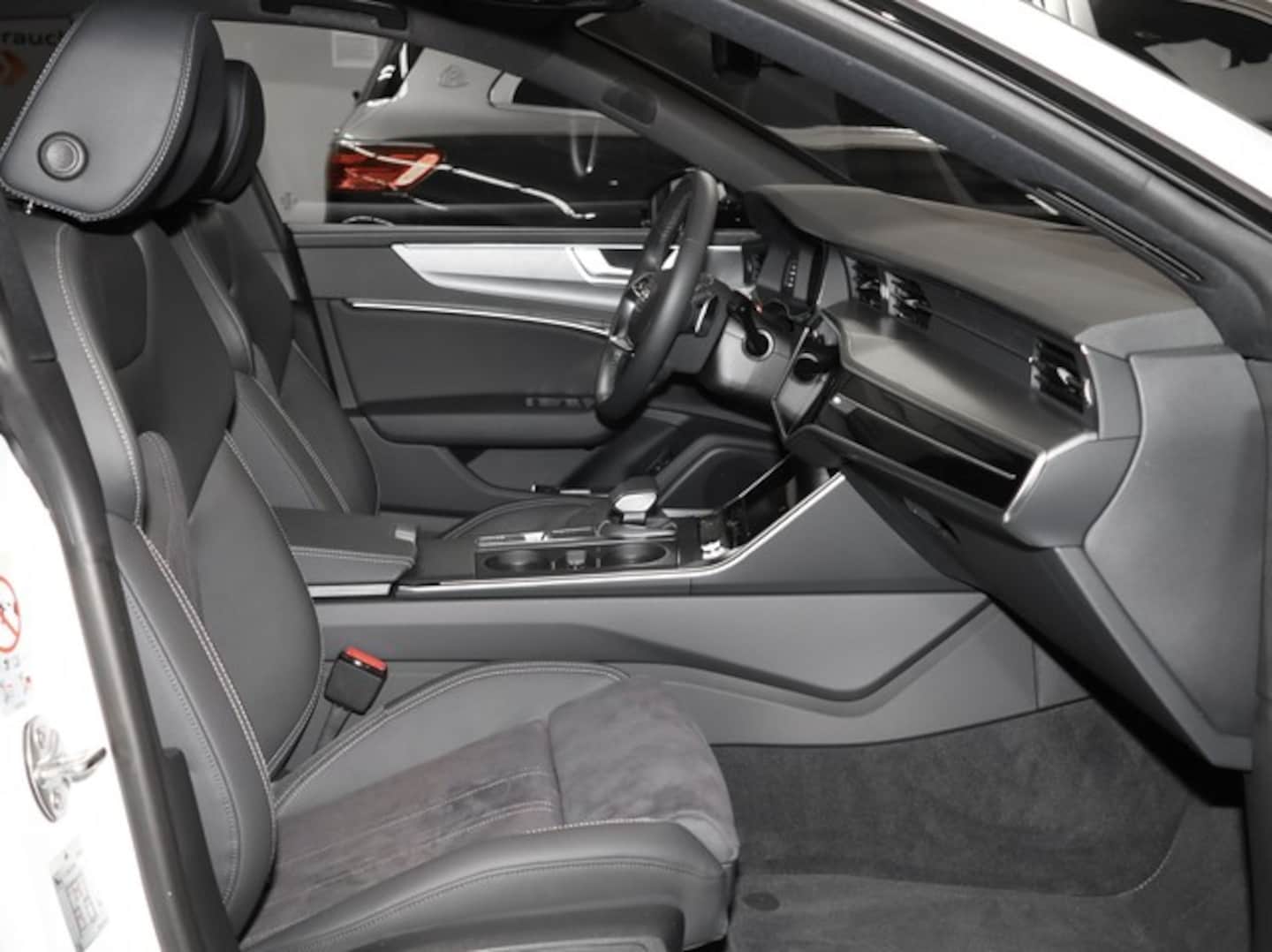 Bild über Audi A7 Sportback 45 TFSI S tronic - für weitere Informationen kontaktieren Sie den Audi Partner