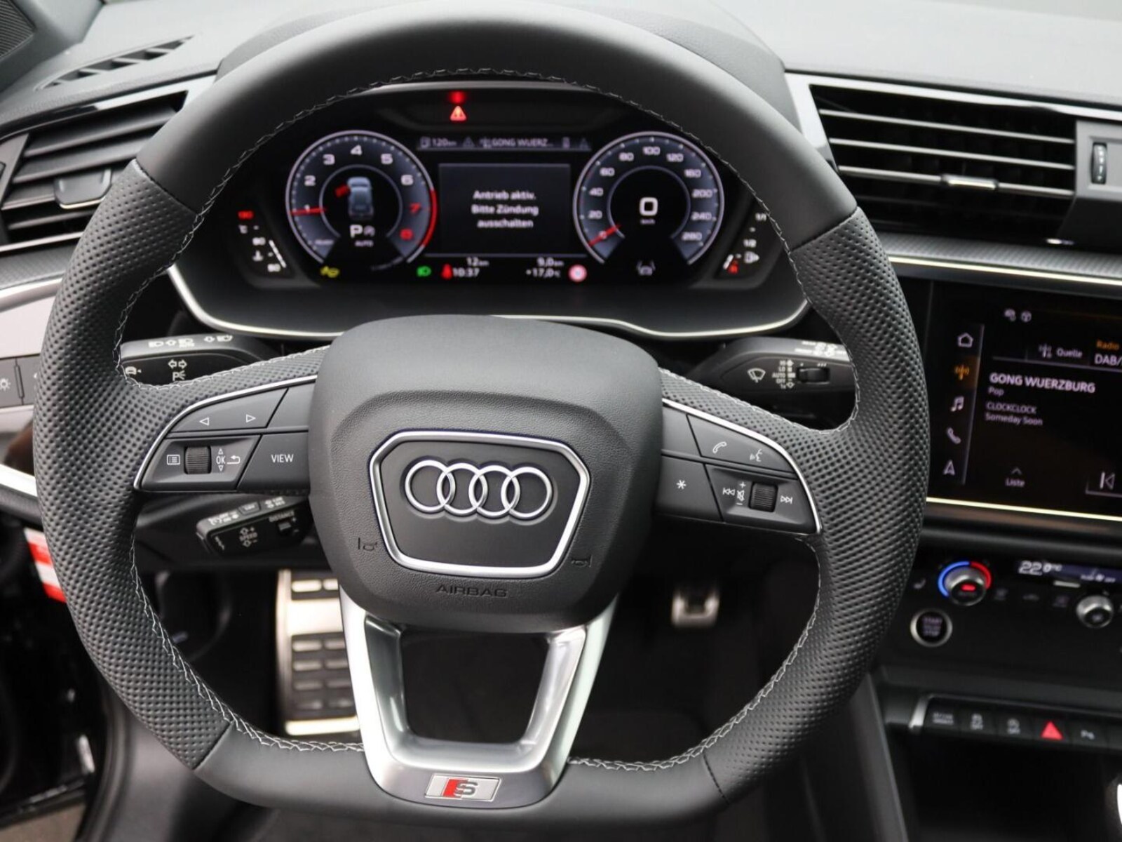 Audi Q3 – Bild 8