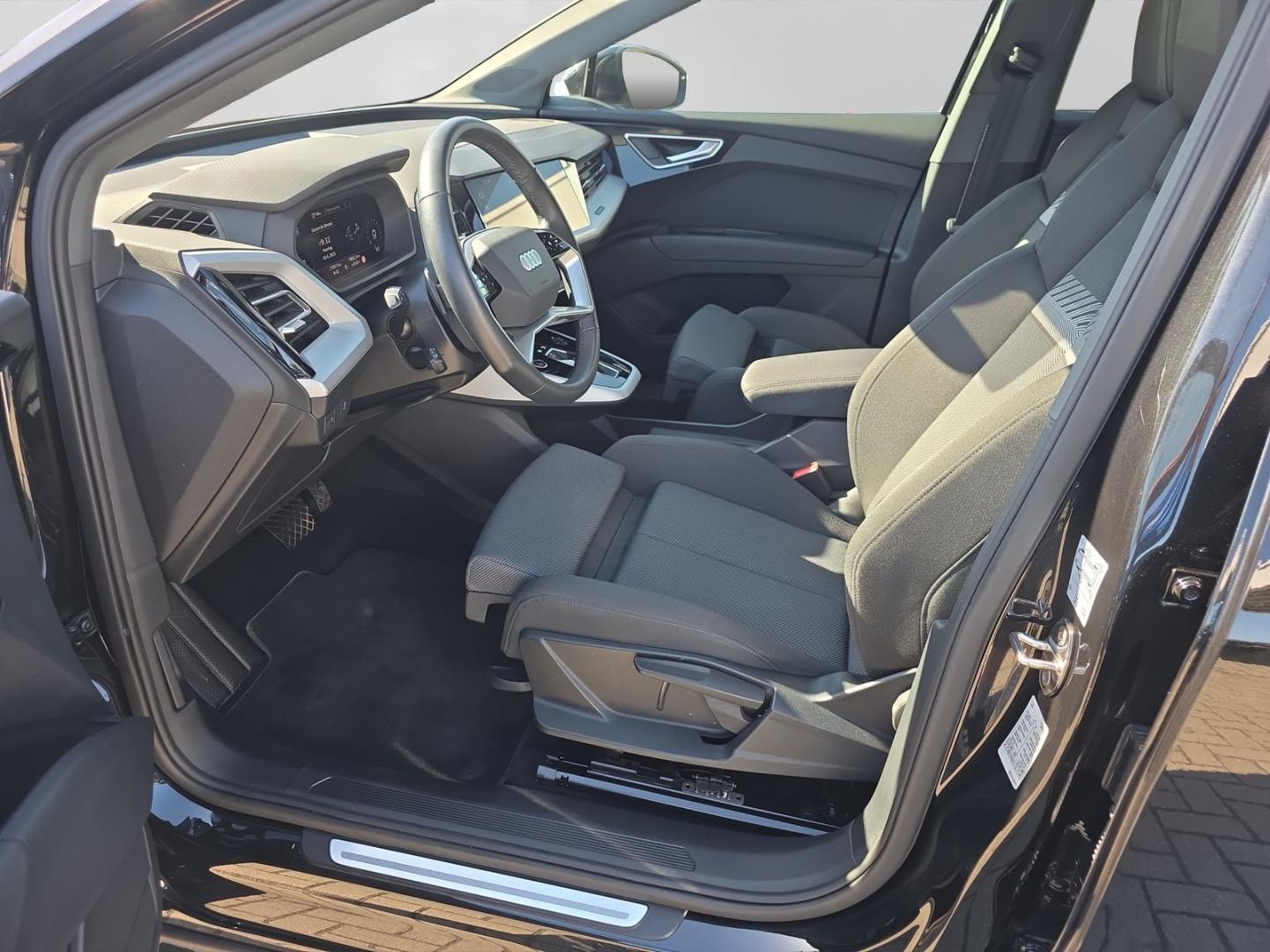 Image about Audi Q4 Sportback e-tron 40 e-tron