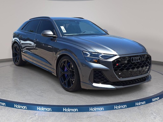 2026 Audi RS Q8 SUV performance