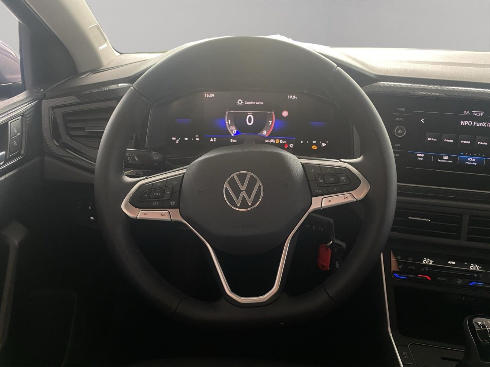 Volkswagen Polo – Bild 10