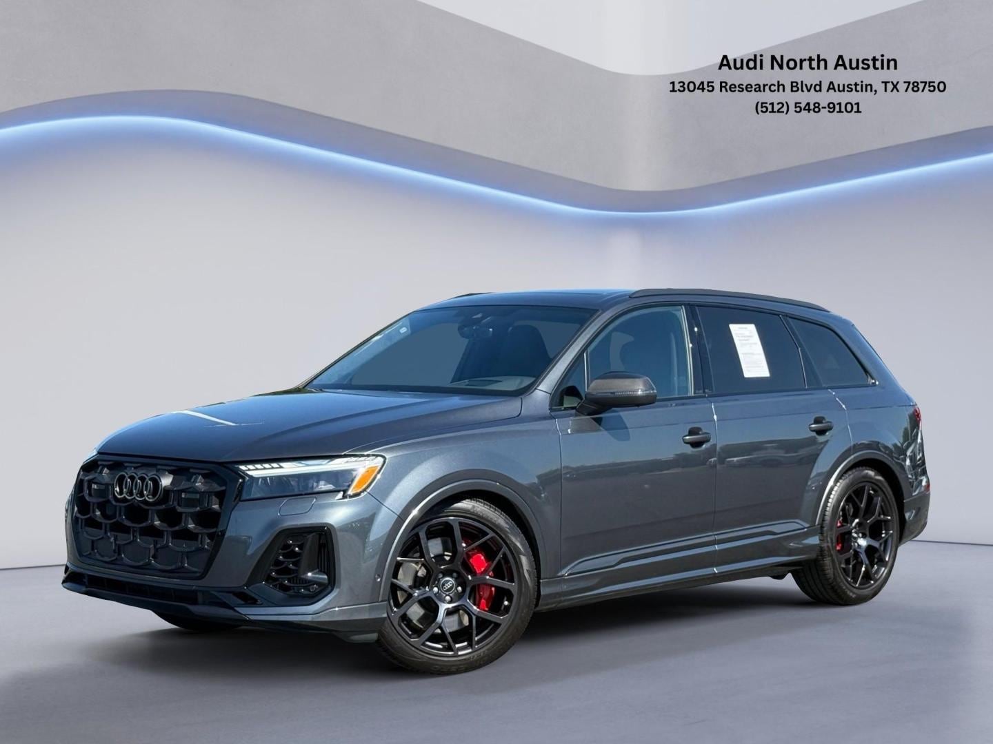 2025 Audi SQ7 Prestige quattro Tiptronic's photo
