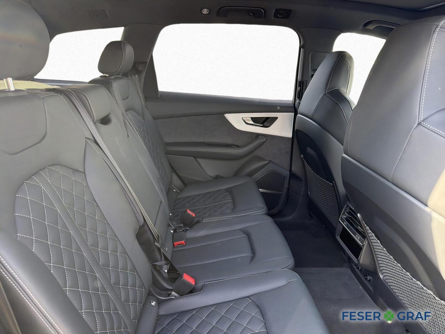 Bild über Audi Q7 SUV S line business TDI quattro 210 kW tiptronic - für weitere Informationen kontaktieren Sie den Audi Partner