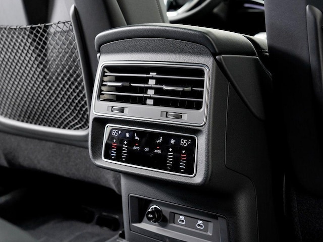 2025 Audi Q8 Premium Plus - Photo 22